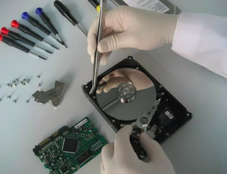 Восстановление информации с жесткого диска в г. Ханты-Мансийск