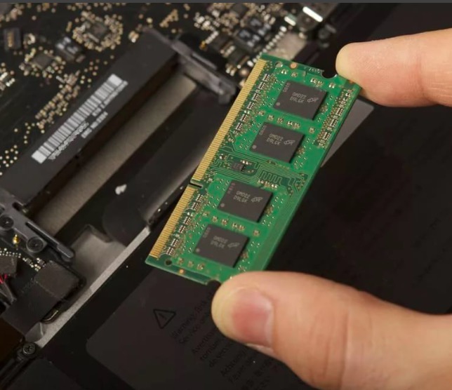 Замена оперативной памяти на ноутбуке в г. Ханты-Мансийск